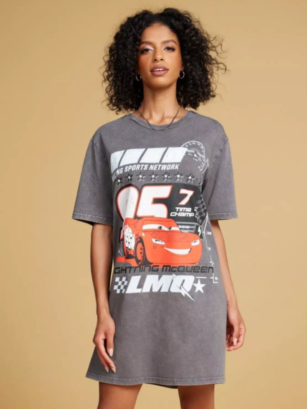 SIZE MEDIUM Disney Pixar Cars Lightning McQueen T-Shirt Dress